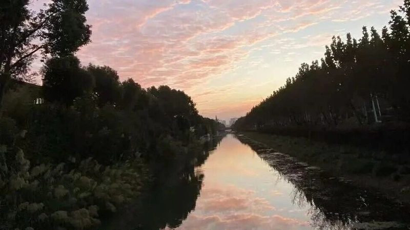 建筑资质代办，收费标准背后的合规考量